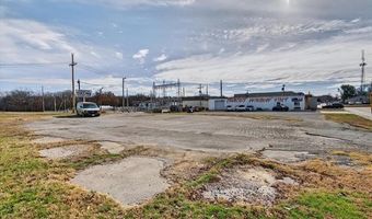 218 S Comanche Ave, Bartlesville, OK 74003