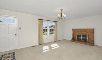 16394 Middlewood Dr, Abingdon, VA 24210