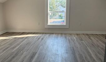 133 Ave E, Apalachicola, FL 32320