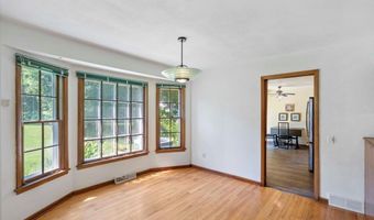 6337 Piping Rock Rd, Madison, WI 53711