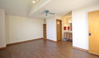 8911 Country Walk Ct, Indianapolis, IN 46227