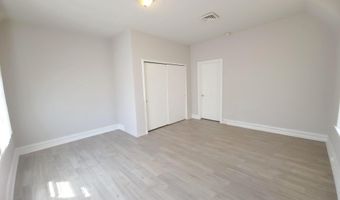 818 WYNNEWOOD Rd 3, Philadelphia, PA 19151