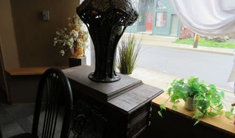 67 Bridge St, Amsterdam, NY 12010
