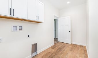 6074 Stockwood, Asbury, IA 52002