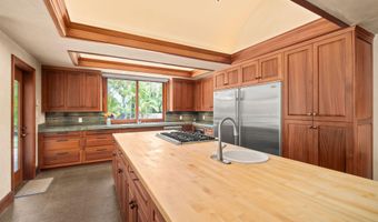 230 E Panana Pl, Kihei, HI 96753