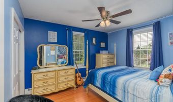136 Youngs Ave, Coventry, RI 02816