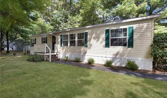 8 King Philip Rd, Coventry, RI 02816