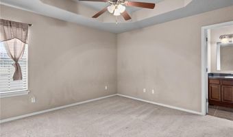 221 Regency Dr, Barling, AR 72923