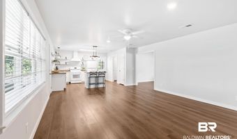 207 14th Ave, Atmore, AL 36502