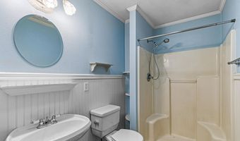 500 Poplar Pl, Ashland, OR 97520