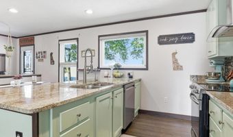 12421 N OLD STATE Rd, Ellendale, DE 19941