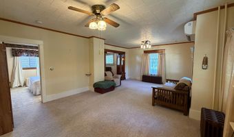 303 S Clark St, Bassett, NE 68714