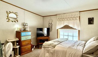 16 Gonyea Rd, Altona, NY 12910