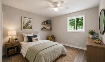 715 E Springfield St, Aurora, MO 65605