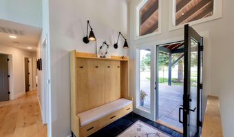 106 Chestnut Ln, Bellevue, ID 83313