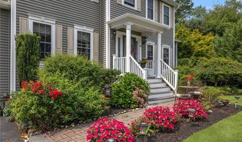10 Honey Lou Ct, Cranston, RI 02921