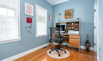 7 Mizzen Ln, Bourne, MA 02532