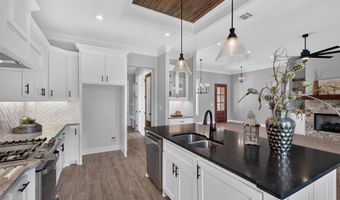 76 Turtle Creek Dr, Benton, LA 71006