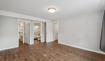 8217 CINDY Ln, Bethesda, MD 20817