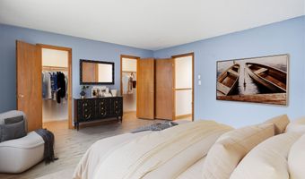 565 Clark Ave APT 17, Bristol, CT 06010