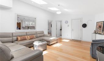 120 Fox Run, East Greenwich, RI 02818