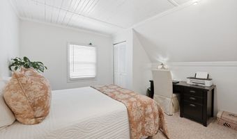 26 Westbrook Rd, Worcester, MA 01602