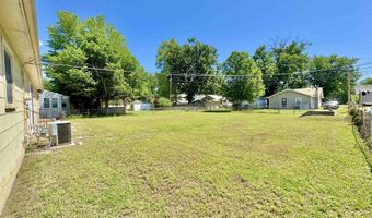 1018 N B St, Arkansas City, KS 67005