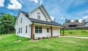 102 Autumwood Cv, Batesville, MS 38606