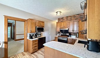 121 N Main St, Attica, OH 44807