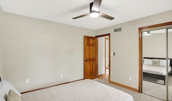 369 Rodeo Dr, Indianapolis, IN 46217