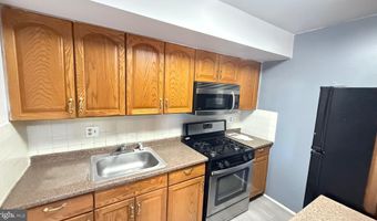 3400 25TH St S 27, Arlington, VA 22206