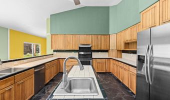 46-3993 OLD MAMALAHOA Hwy, Honokaa, HI 96727