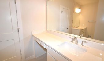 43795 MIDDLEWAY Ter, Ashburn, VA 20147