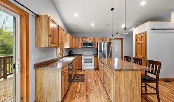 6182 High, Algonac, MI 48001