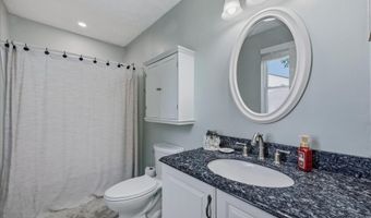 944 AQUA Ct, Annapolis, MD 21409