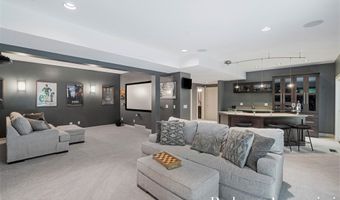 1977 Emerald Glen Ct NE, Ada, MI 49301