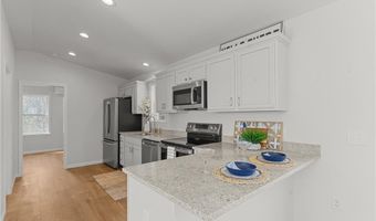 64 Burnside Ave, Narragansett, RI 02882