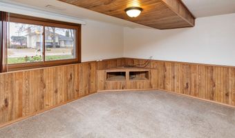 509 25th Ave SW, Altoona, IA 50009