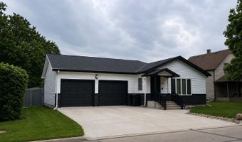 923 S 8th St, Albion, NE 68620