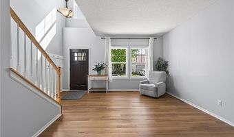15105 Dupont Path, Apple Valley, MN 55124