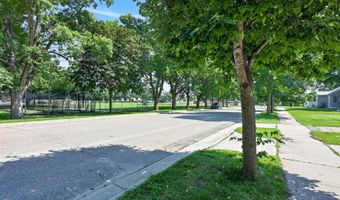 1408 Elm St, Alexandria, MN 56308