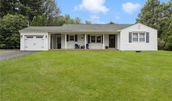7 Jencks Rd, Cumberland, RI 02864