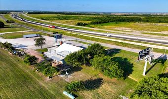 212 S Hickory St, Abbott, TX 76621