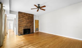 18 E MADISON St 4, Baltimore, MD 21202
