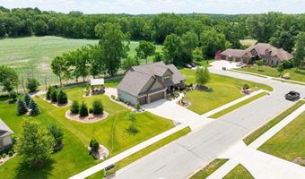 18736 Roselle Cv, Auburn, IN 46706