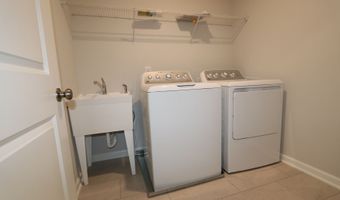 10019 Secluded Garden Dr, Apex, NC 27523