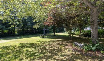 234 Airline Rd, Clinton, CT 06413
