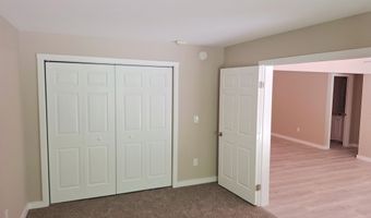 241 Hildred Dr, Burlington, VT 05401
