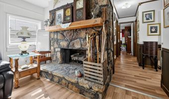 211 E MEDDERS Dr, Anniston, AL 36206