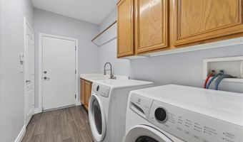 394 Glocker Ct, Henderson, NV 89012